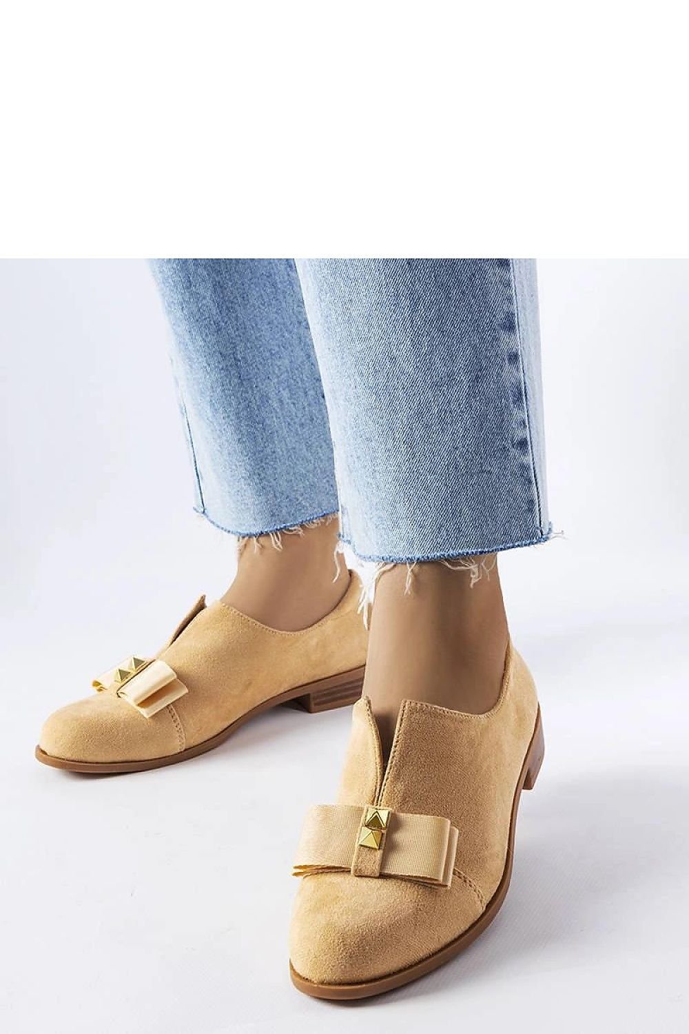  Low Shoes model 207074 Solea 